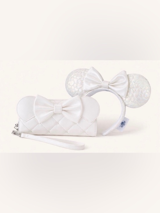 Disney Handbags - Disney Loungefly Bridal Wristlet & Themed Minnie Mouse ears Headband Set